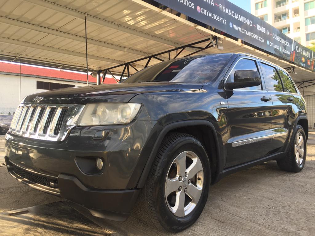 JEEP GRAND CHEROKEE 2011 FULL EXTRAS